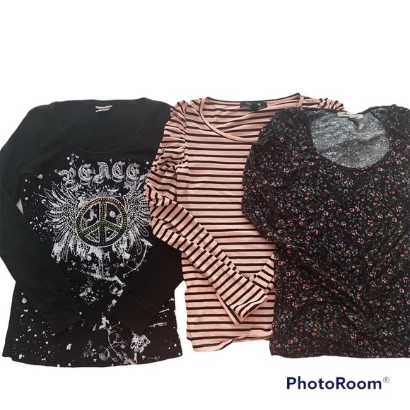 Junior Medium/Large Long Sleeve Tees bundle - Picture 1 of 16